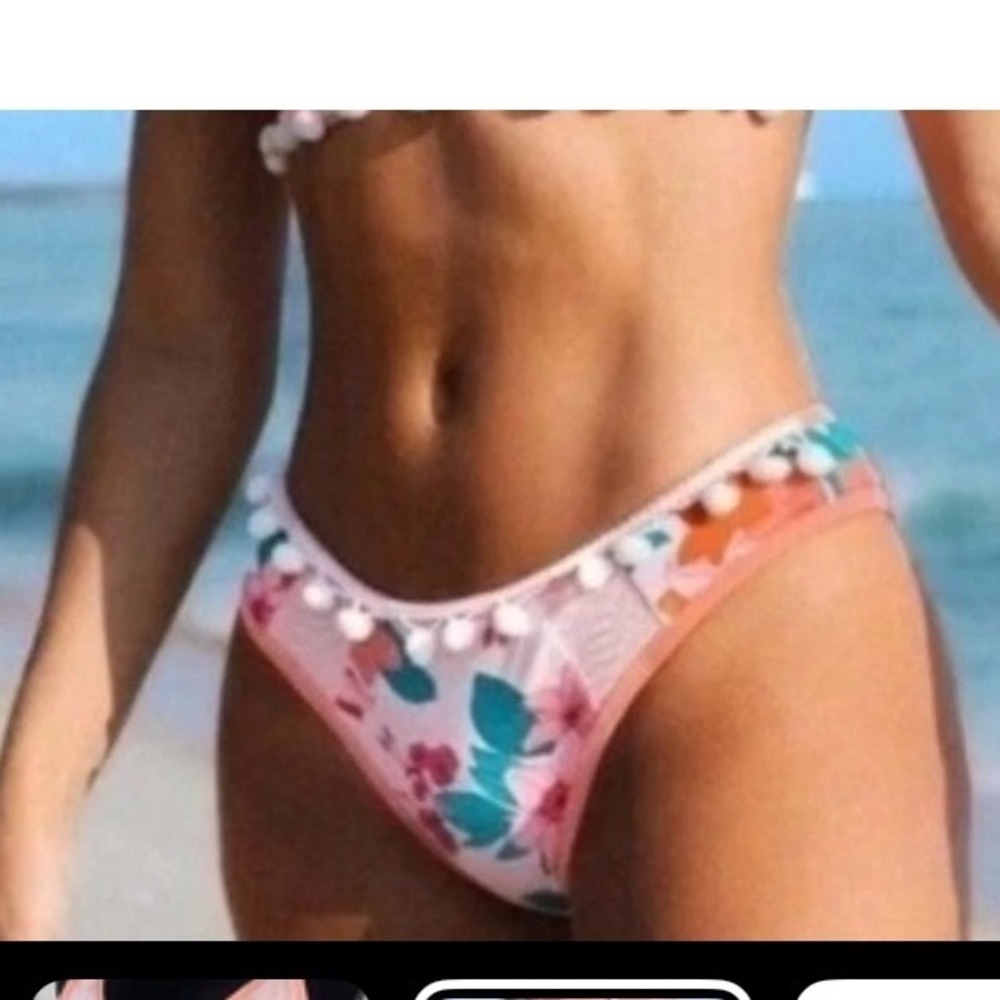 NWT Cupshe Kamila Floral Pom Pom Trim Bikini Bottom Cheeky XS New